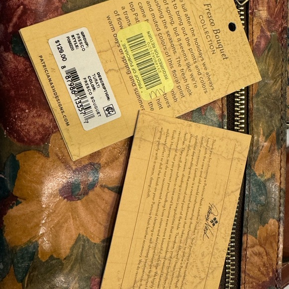 Patricia Nash Crossbody - Picture 6 of 6